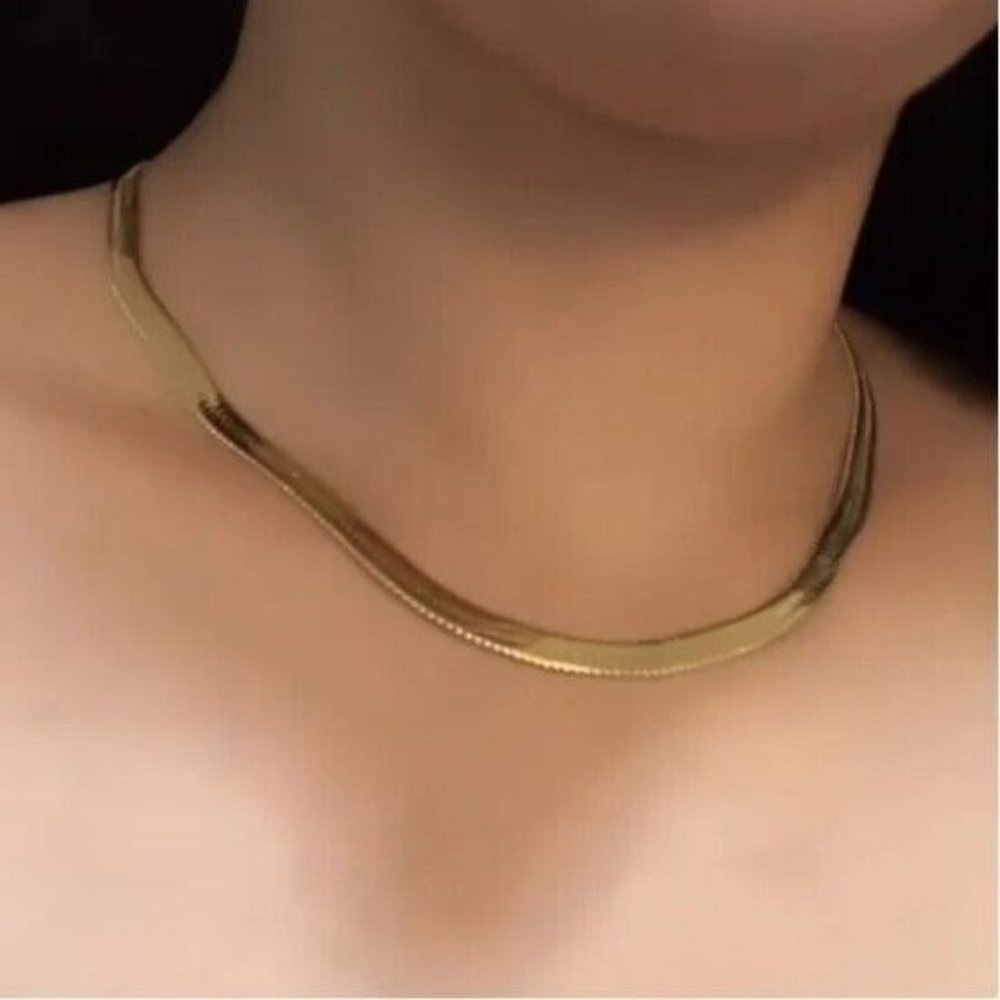 Jennifer Zeuner 14K Yellow Gold Plated Herringbone Hamilton Necklace NIP